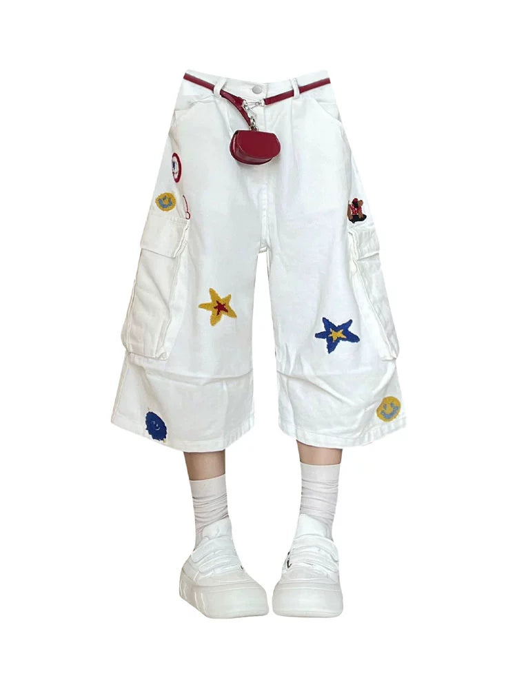 Jorts blancs en denim avec broderies étoiles