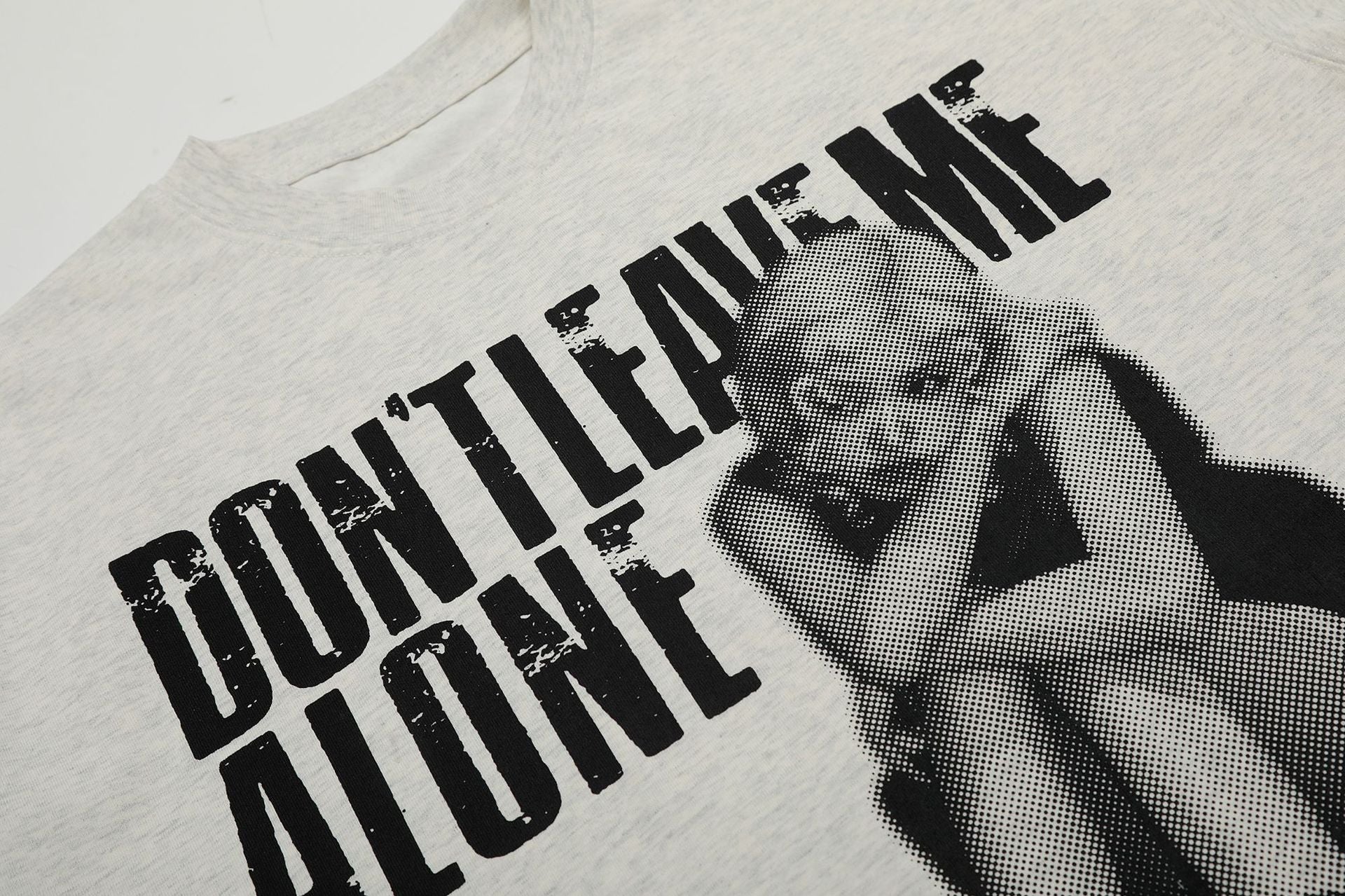 T-shirt imprimé Lonely Girl