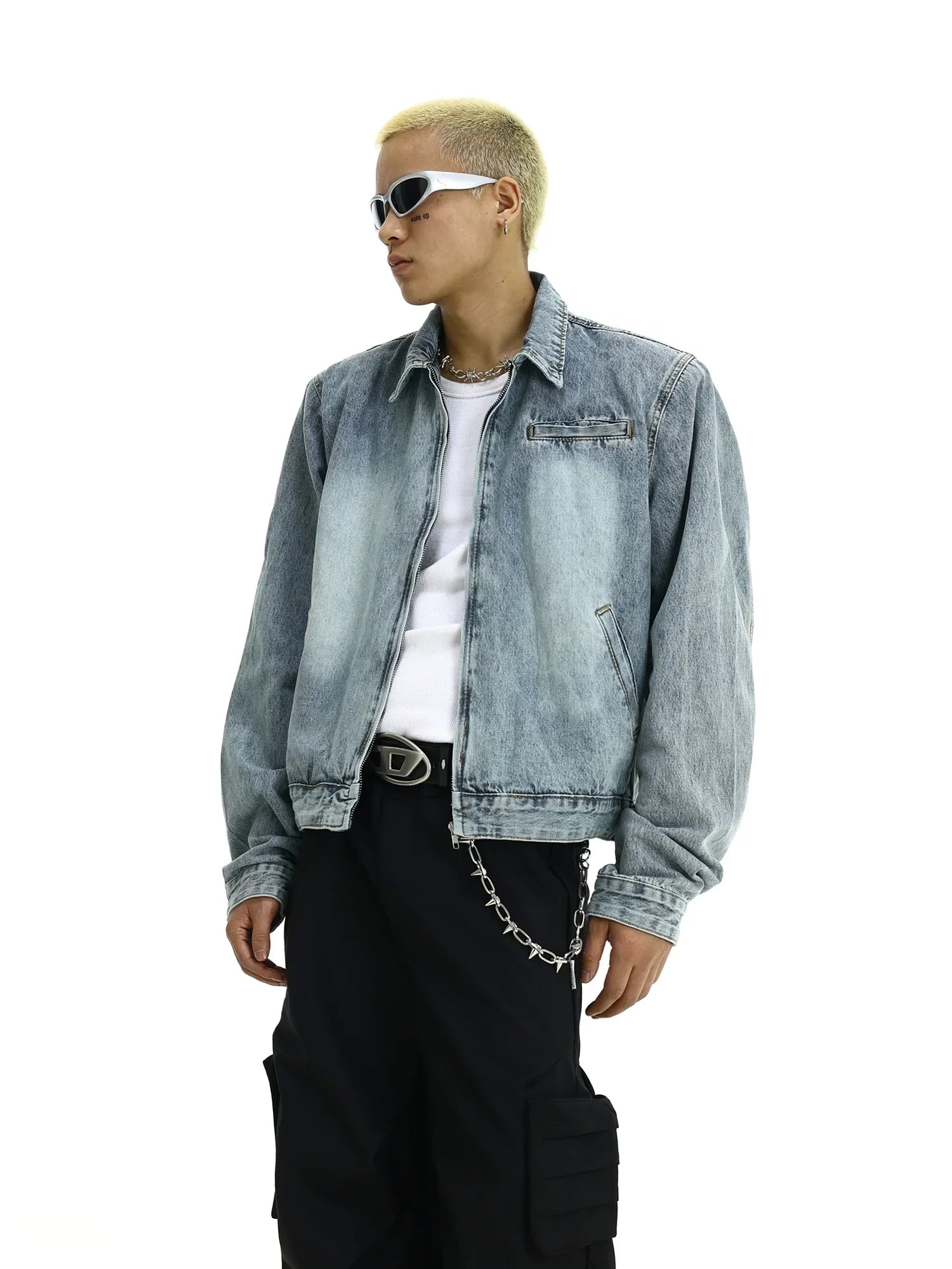 Washed Shoulder Pad Zipper Denim Jacket
