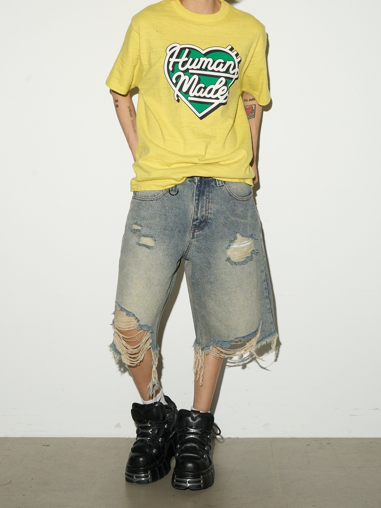 Damage Washed Frayed Hem Half Denim Jeans