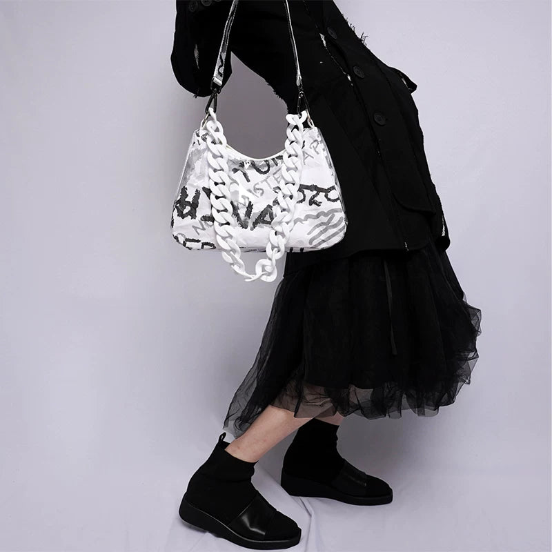 Graphic Design Chain Shoulder Bag