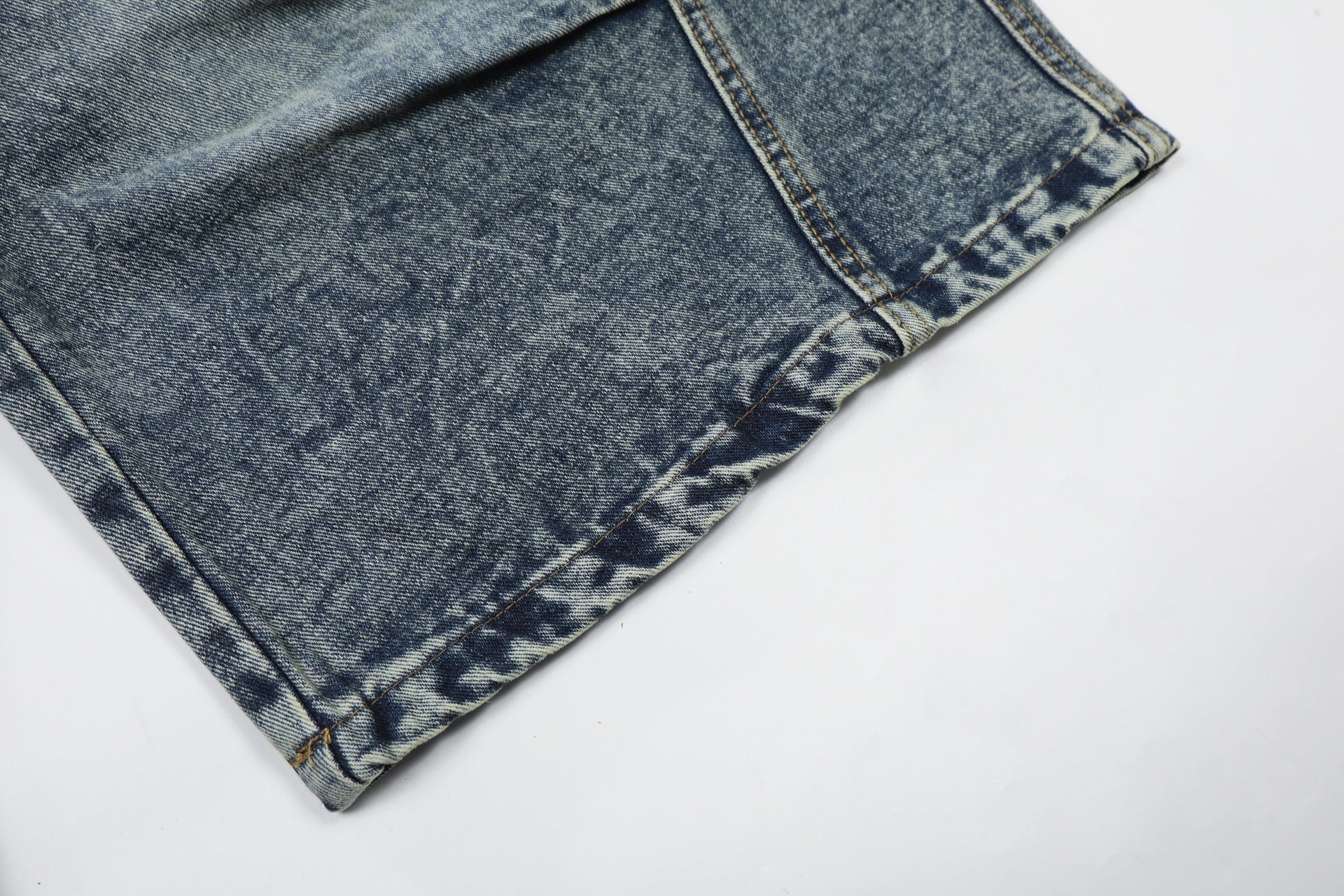 Washed Studs Panel Cropped Denim Jort