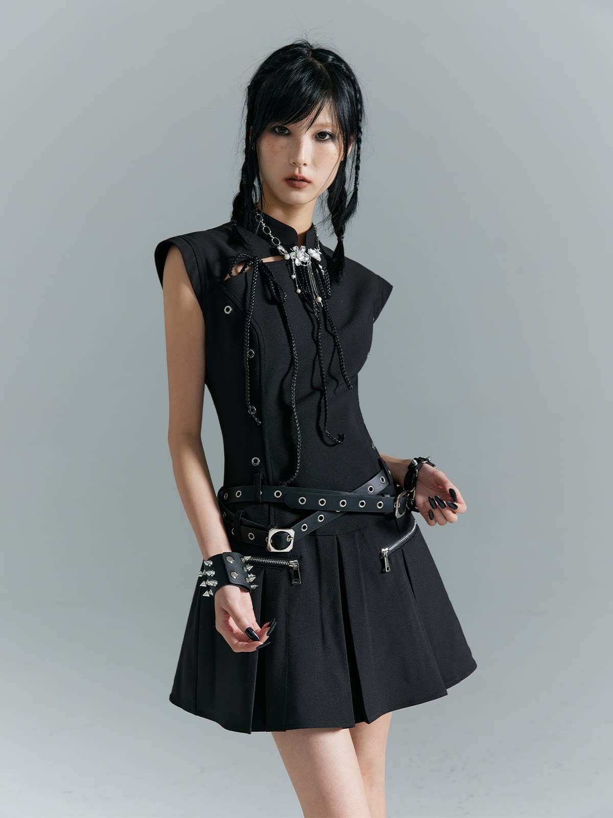 Cutout Pleats Qipao Sleeveless Dress With Belt