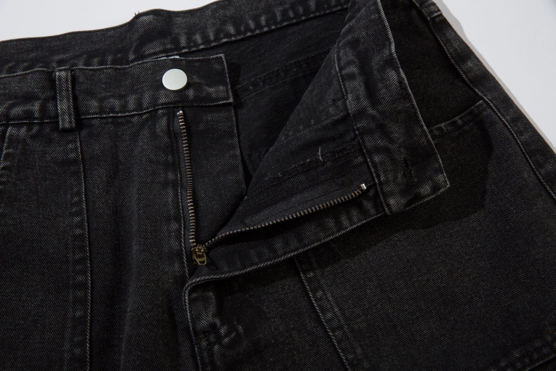 Washed Eyelet Cargo Denim Jeans