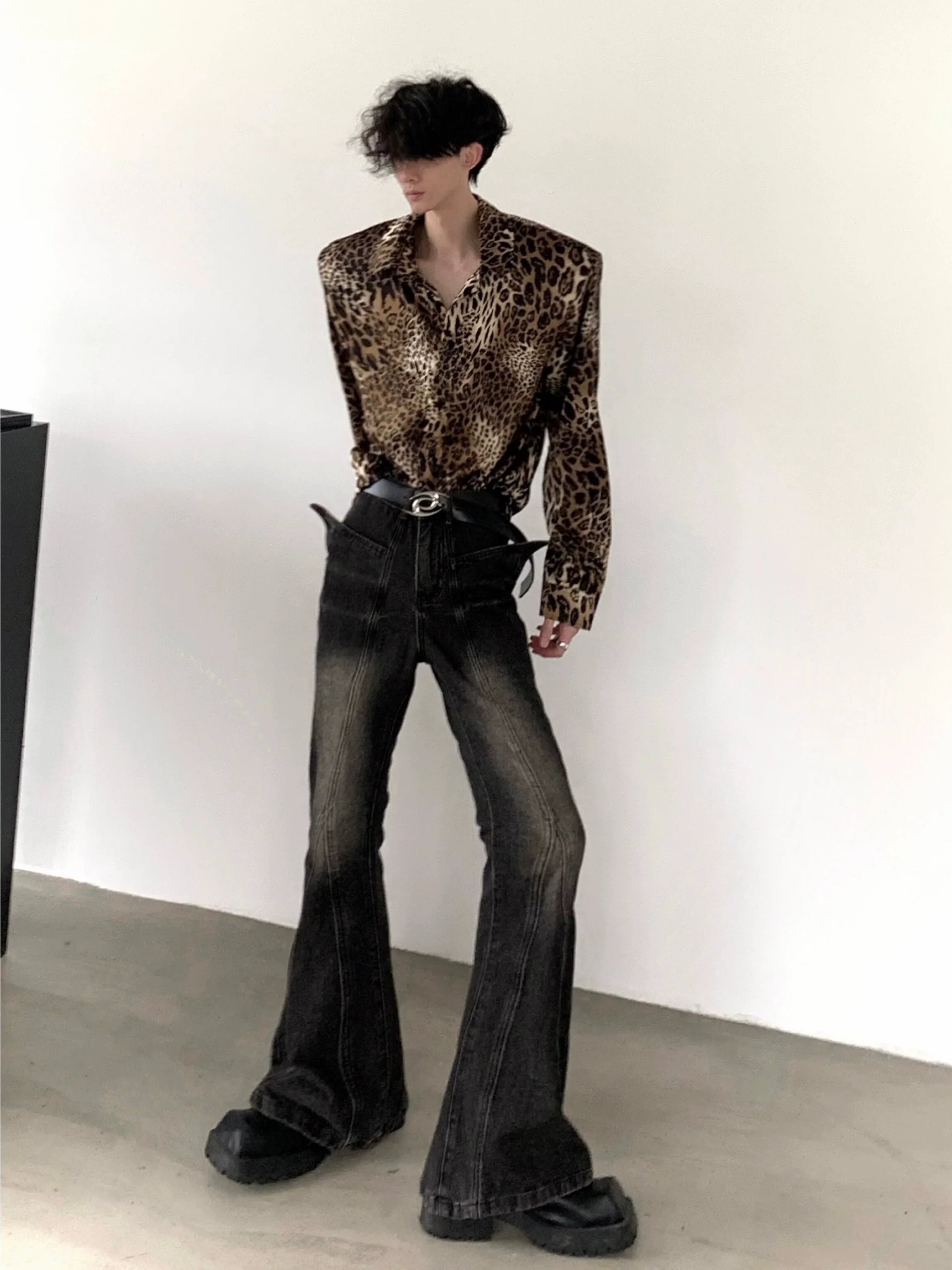 Leopard Print Shoulder Pad Long Sleeve Shirt