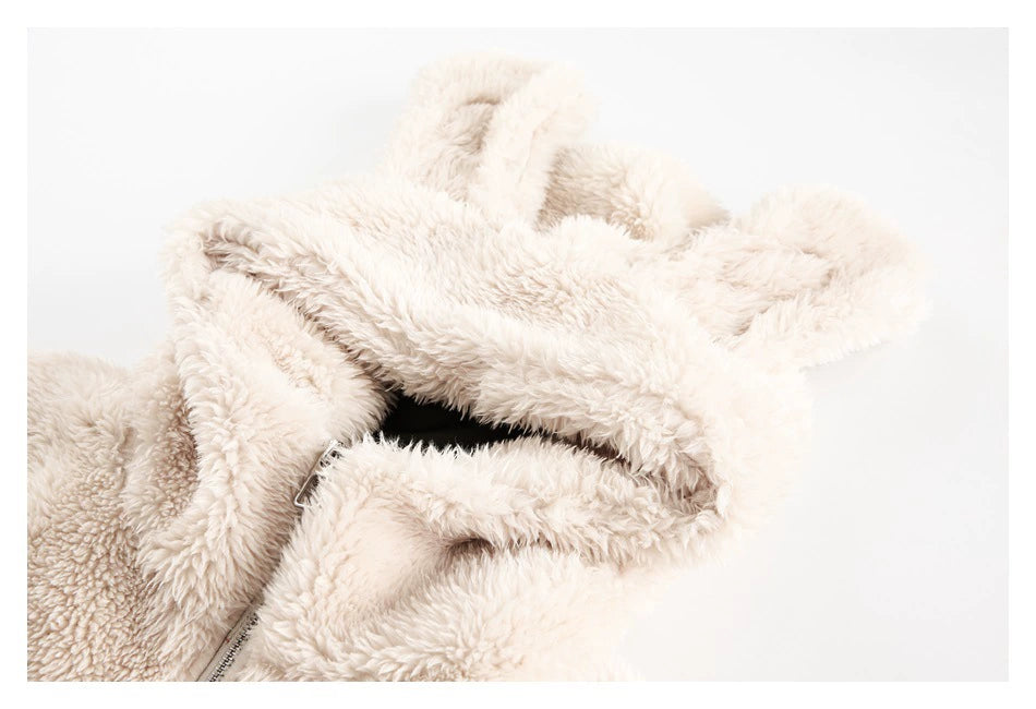 Veste en fourrure à capuche avec oreilles de lapin