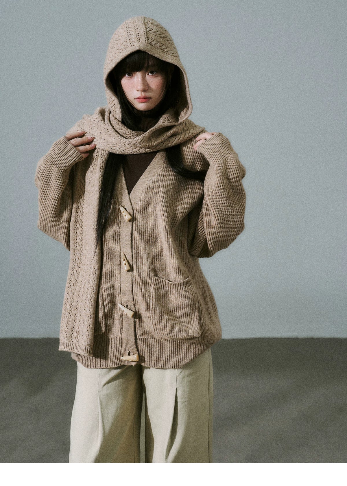 Hooded Horn Button Fleece Lining Knit Cardigan