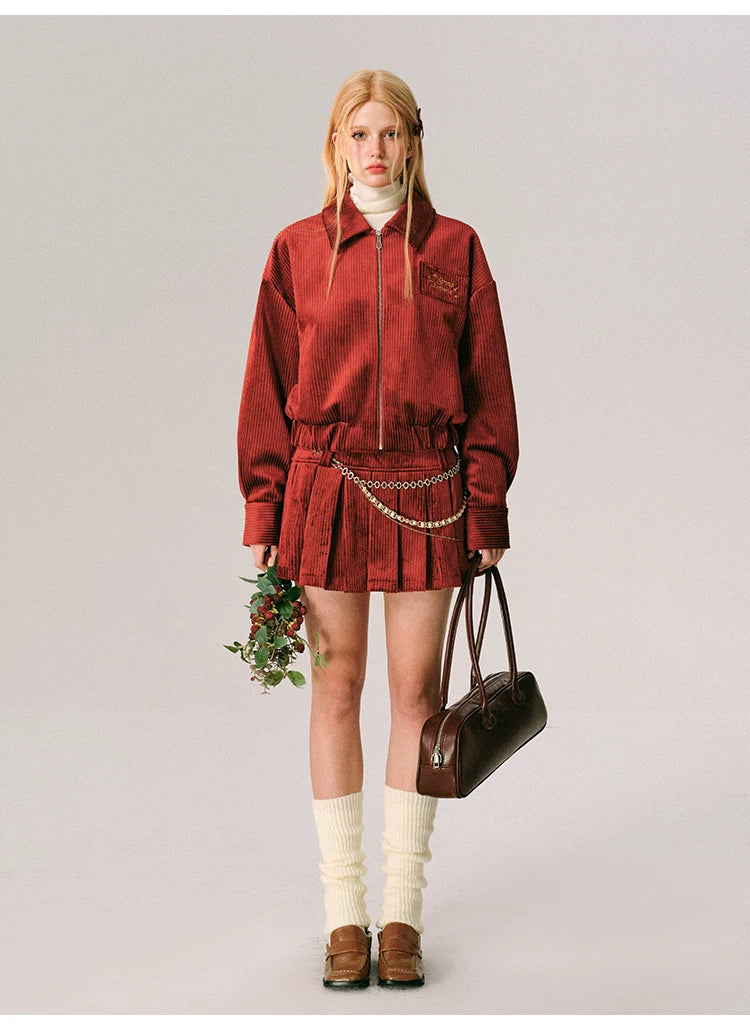 Ensemble veste zippée en velours, jupe courte plissée et jupe sirène