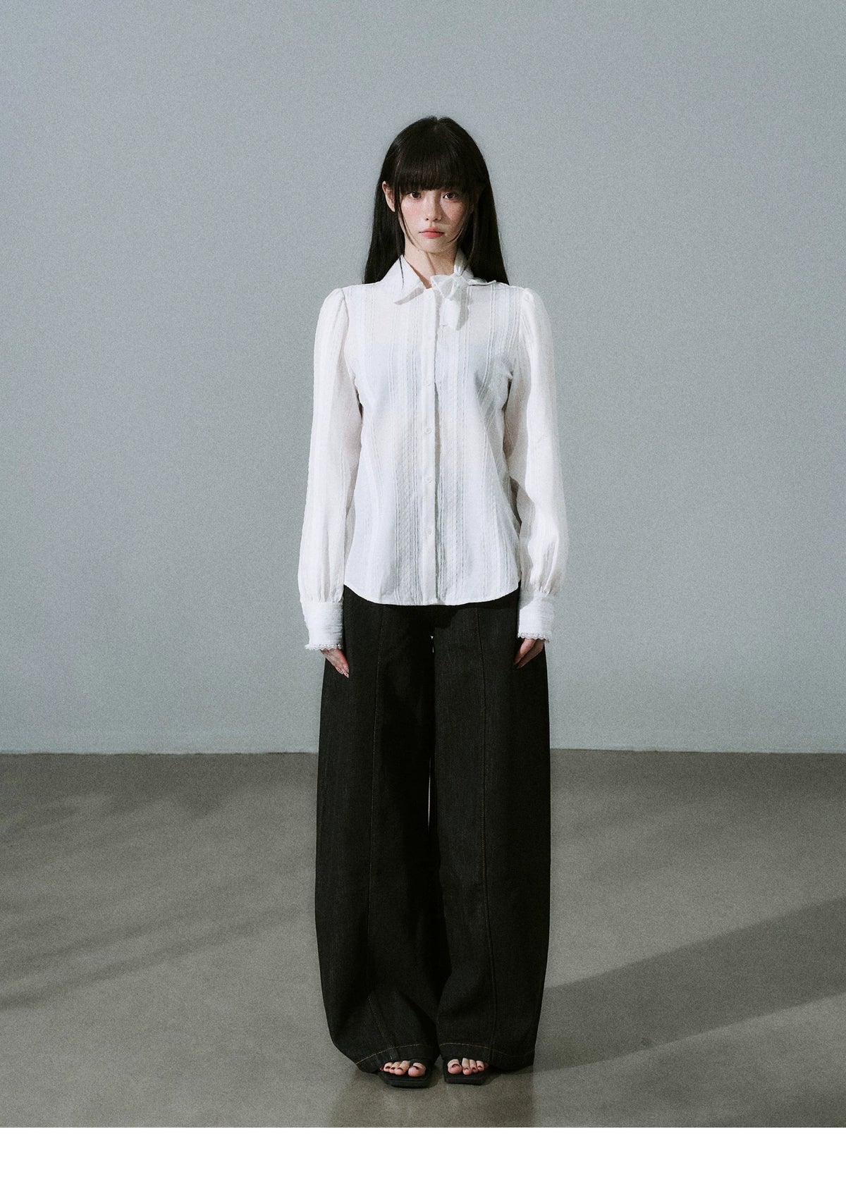 Bow Tie Collar Pleats Detail Blouse