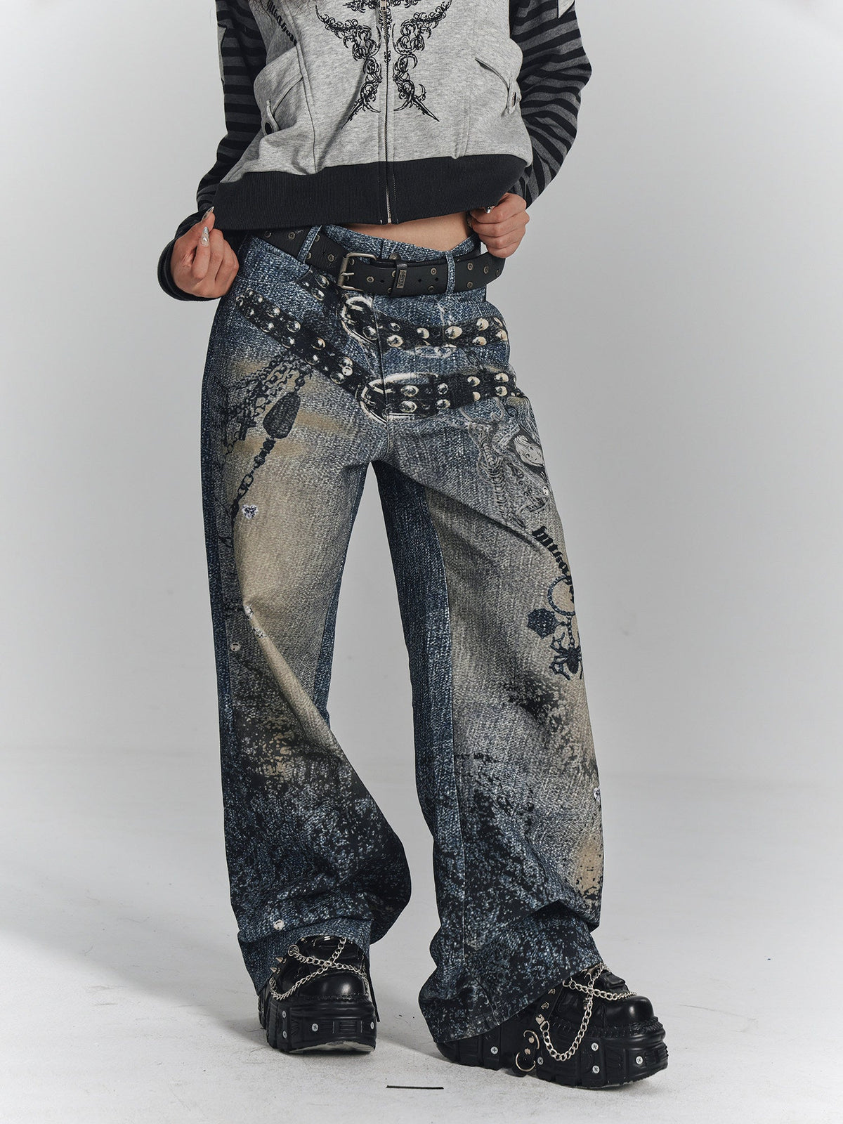 Chain Design Wide Leg Straight Denim Jeans