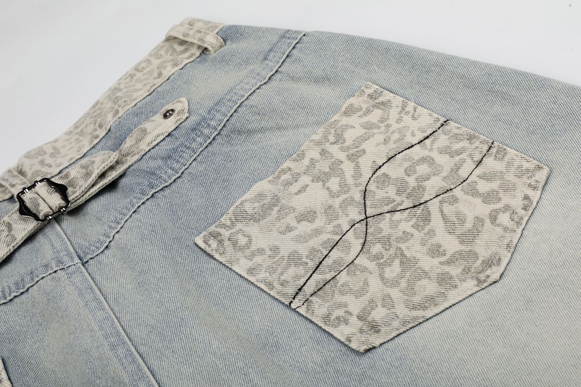 Leopard Print Curved Wide Leg Denim Jeans