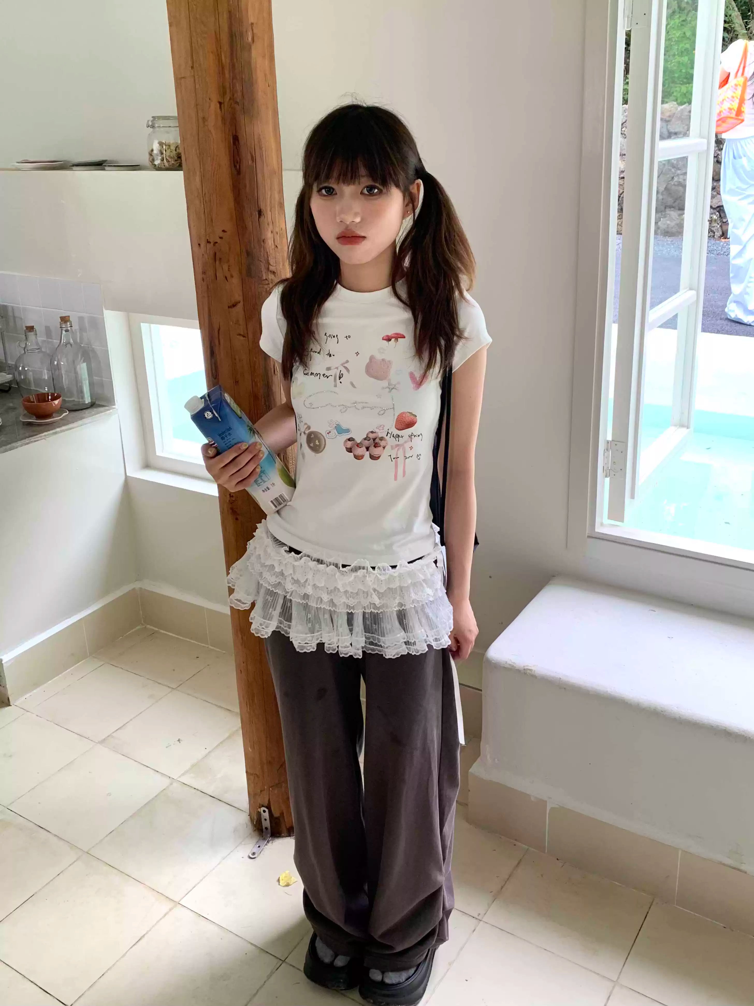 Graphic Rhinestone Short Sleeve T-Shirt