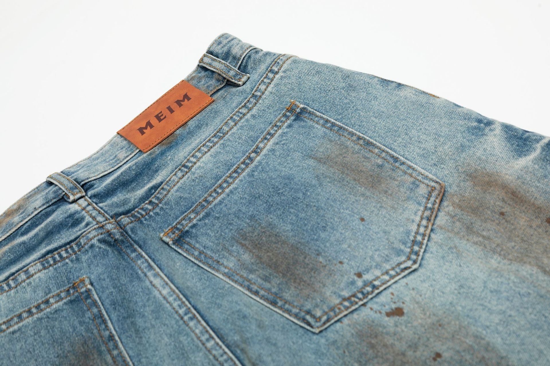 Washed Damage Barrel Denim Jeans