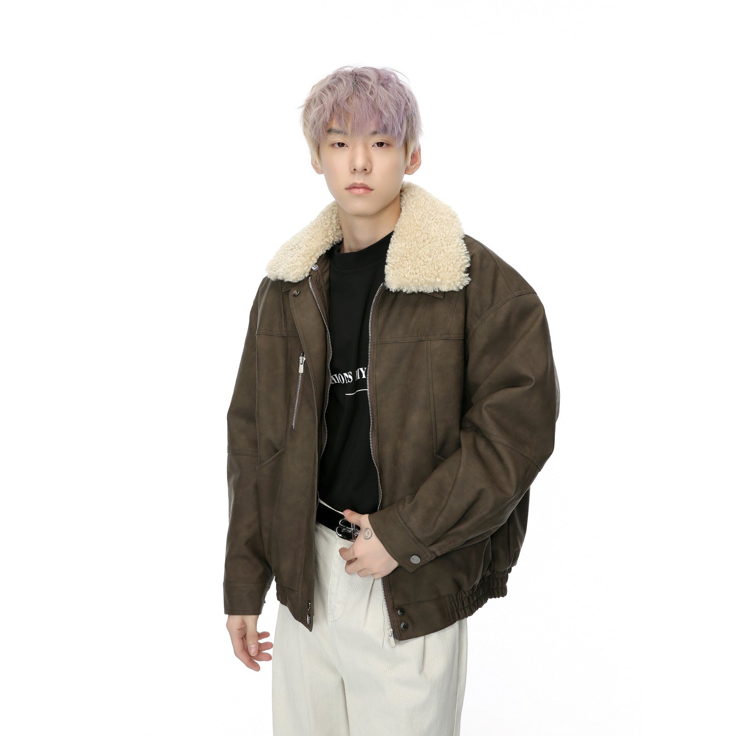 Chaqueta de cuero con cuello de piel