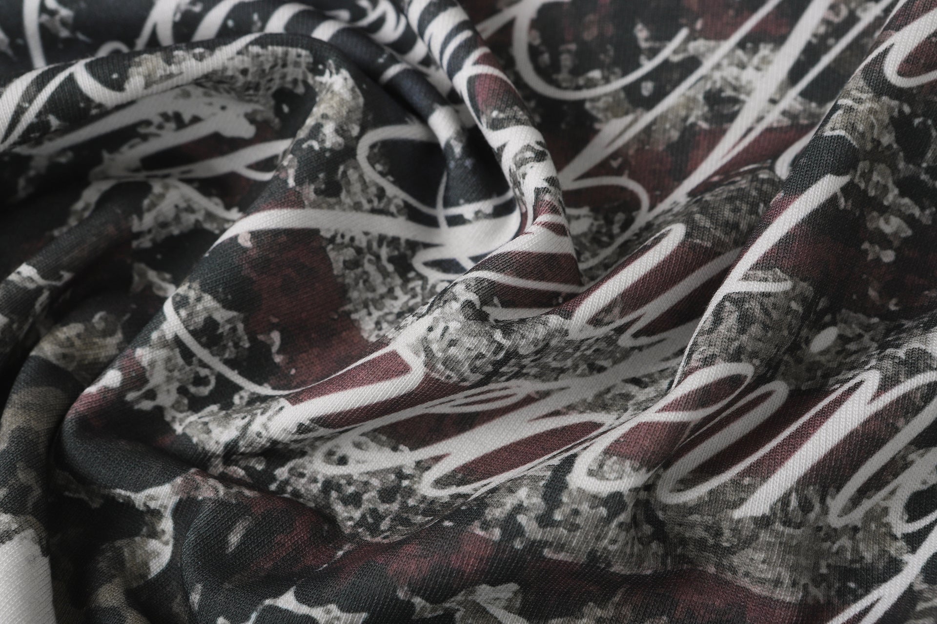 Fake Layered Camo Letter Print Washed Long Sleeve T-Shirt