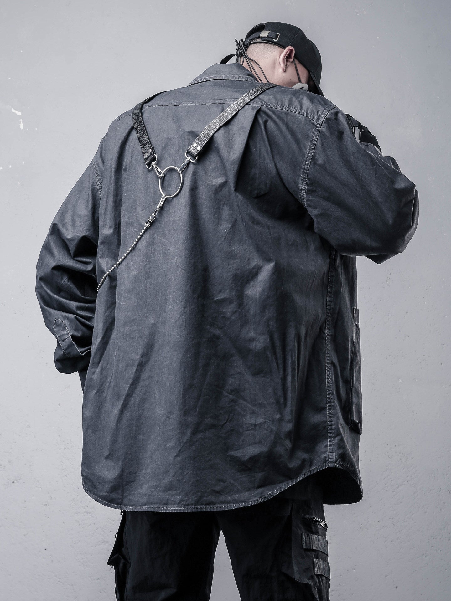 Chemise utilitaire déstructurée à col carré
