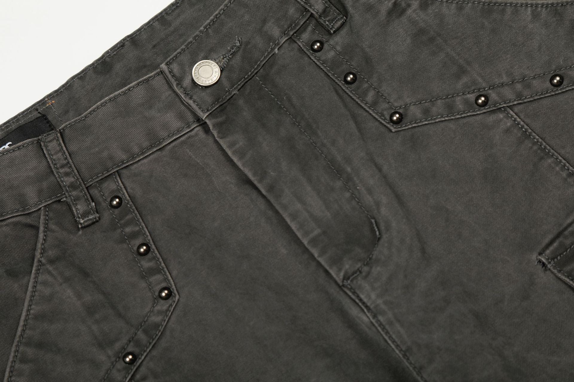 Multi Pocket Studs Wide Leg Cargo Pants