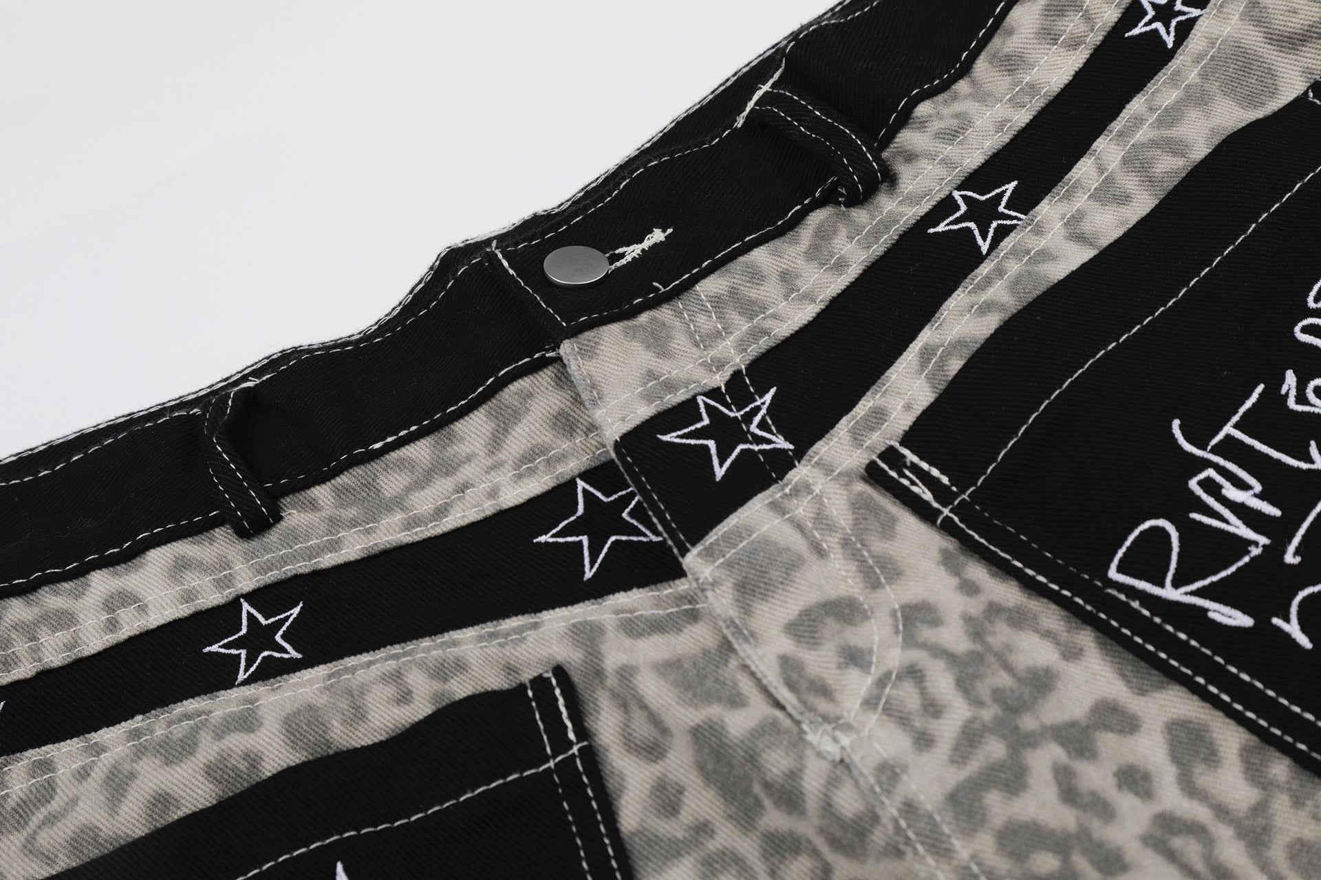 Leopard Star Pocket Jort