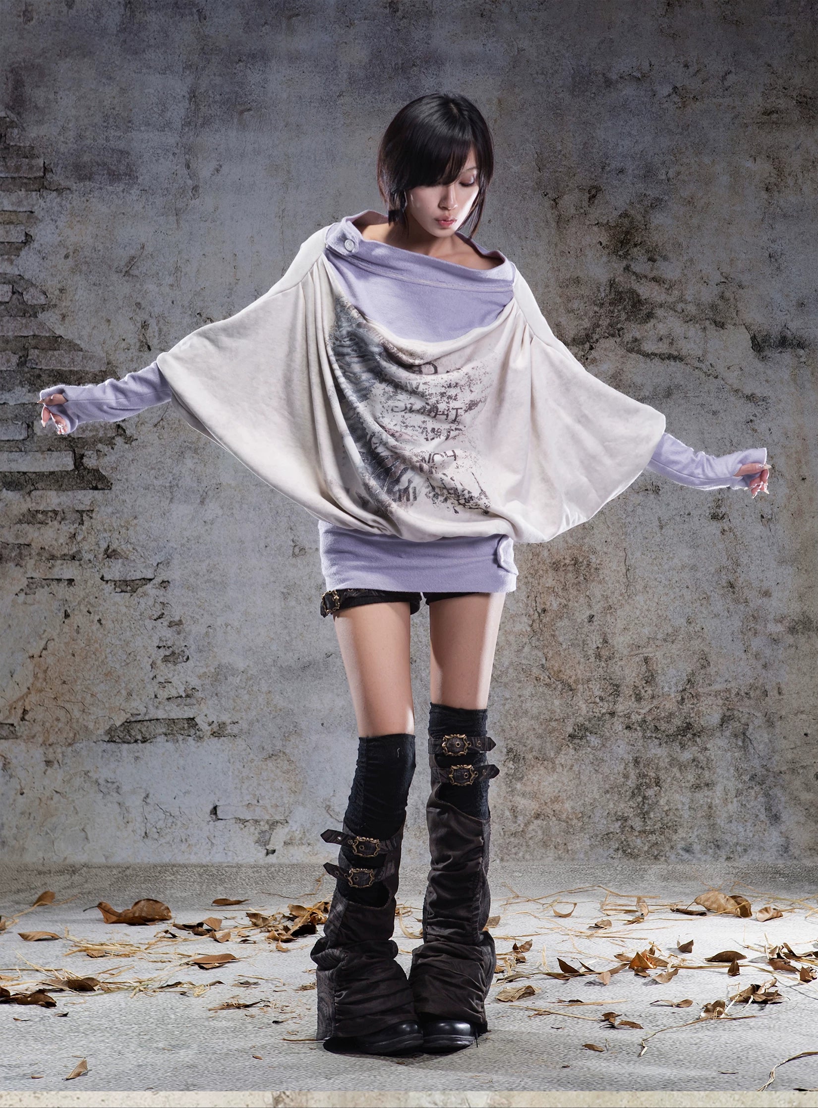 Original Fake Two-Piece Oversize Batwing Sleeve Floral Off-Shoulder Long Sleeve T-Shirts