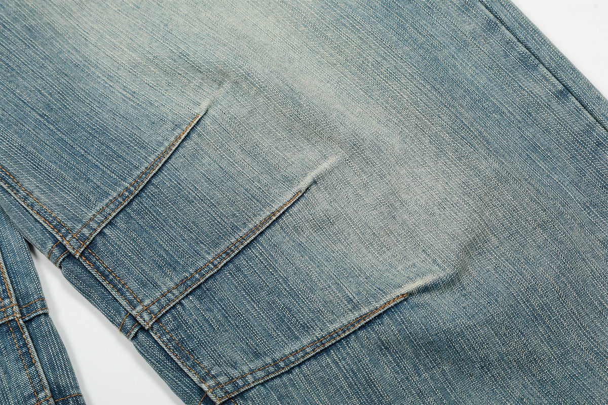 Washed Pleats Curved Denim Jeans