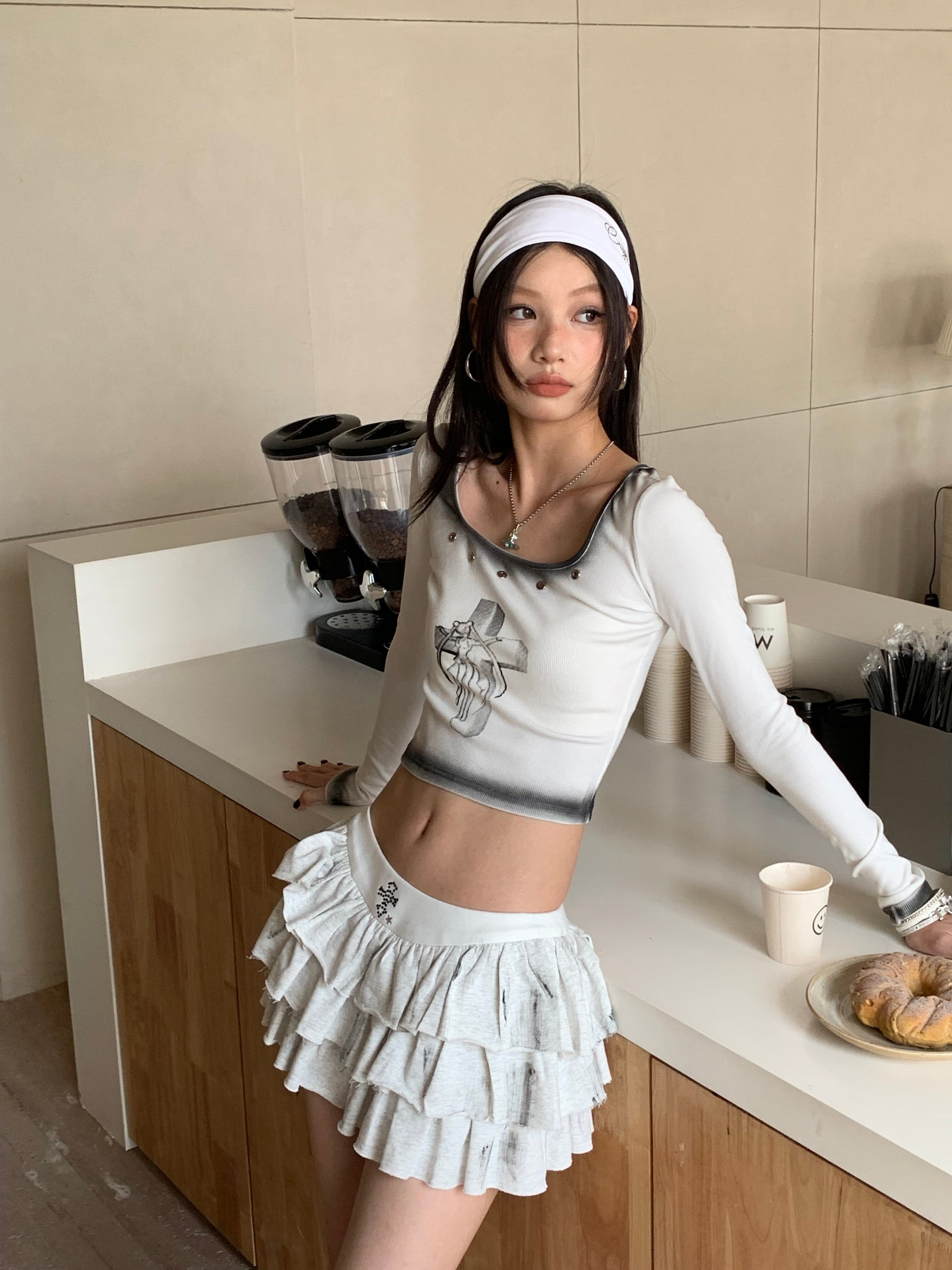 Tiered Ruffle Short Skirt