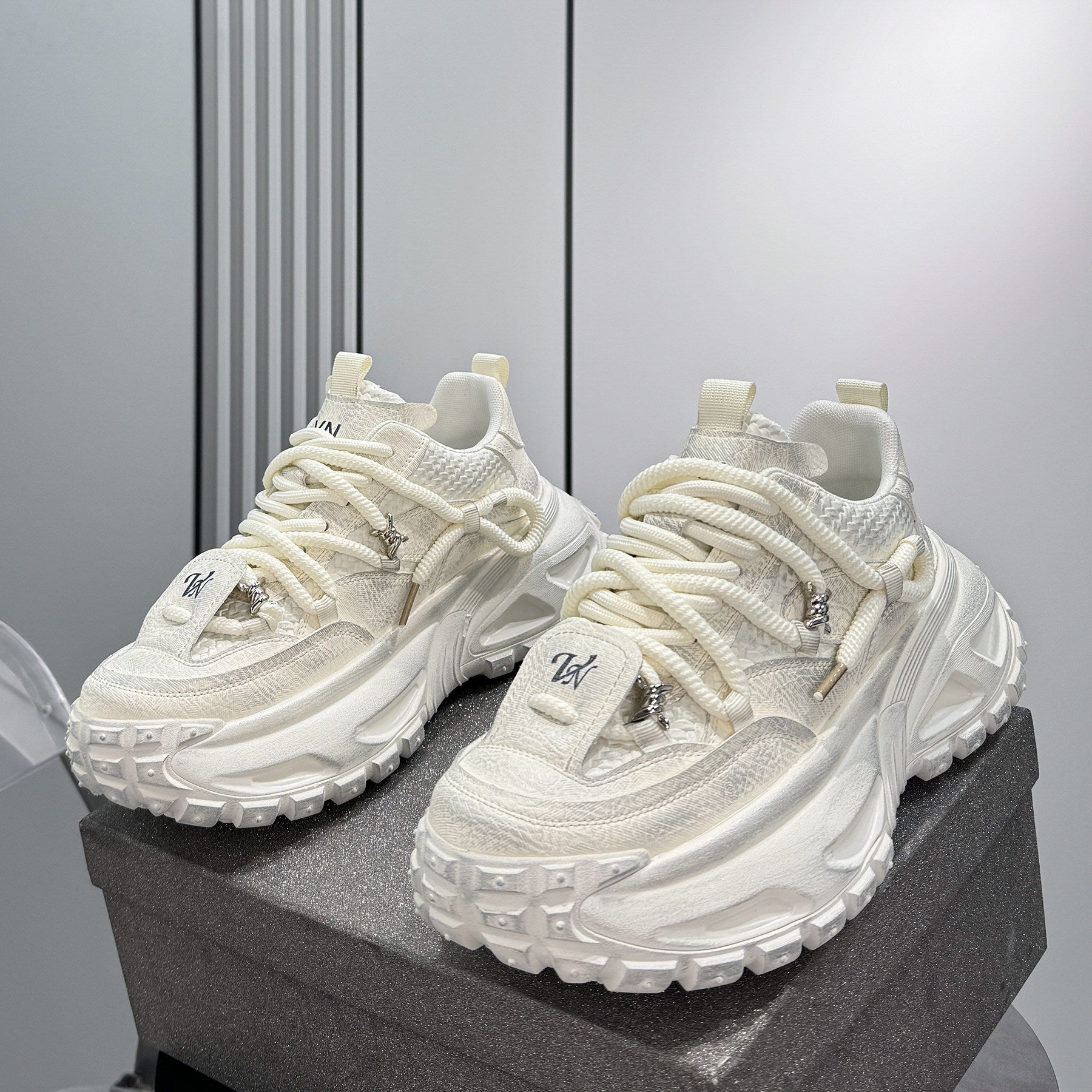 Charm Rope Thick Sole Sneakers