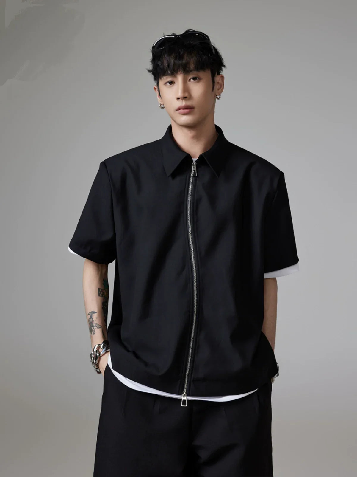Oversize Stand Neck Zipper Short Sleeve Shirt