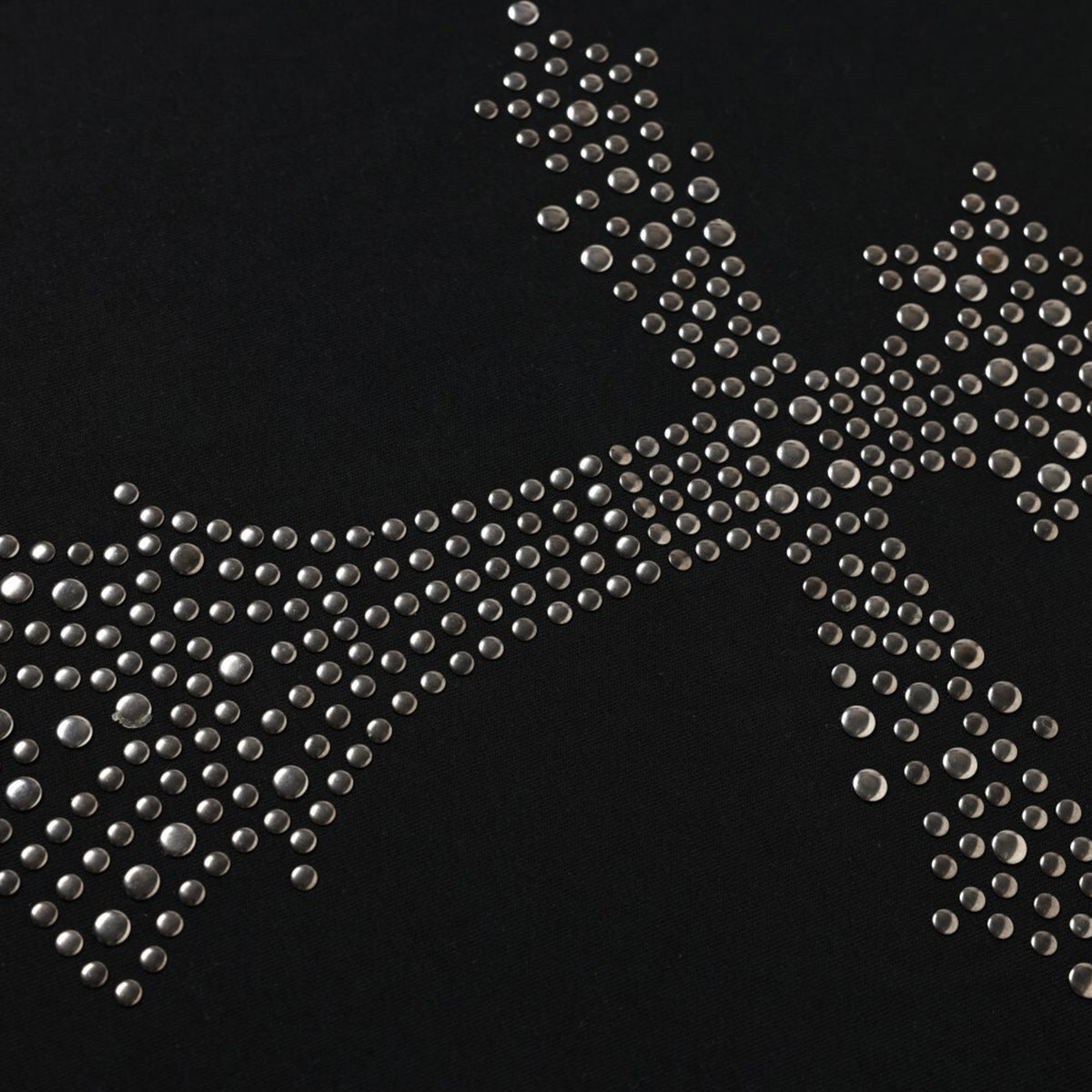 Cross Studs Detail Short Sleeve T-Shirt
