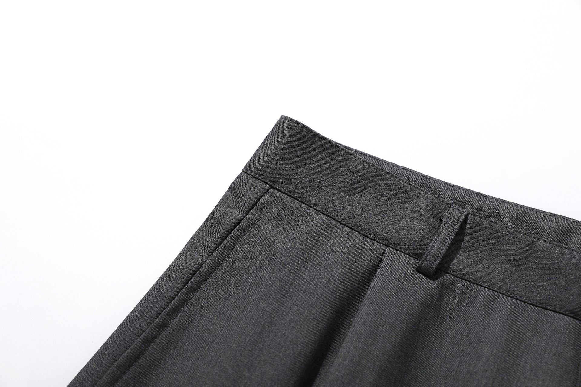 Pleats Cropped Pants