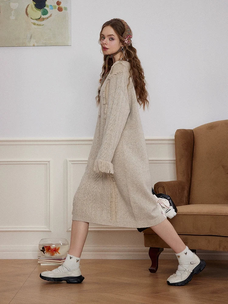 Robe longue ample en maille torsadée texturée