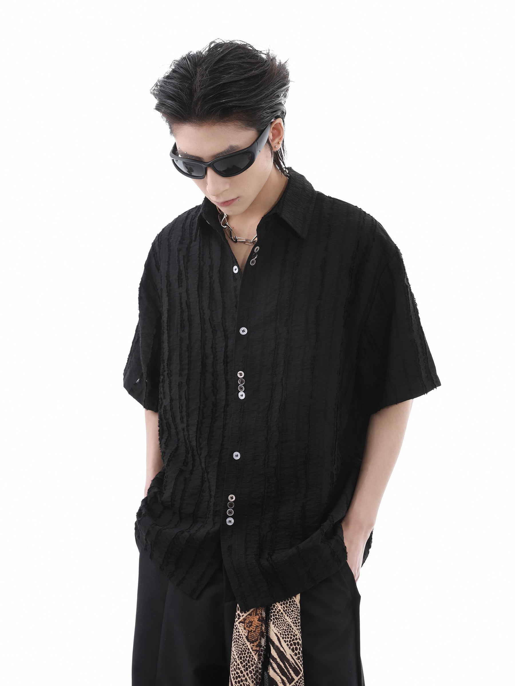 Texture Pleats Design Short Sleeve Shirt