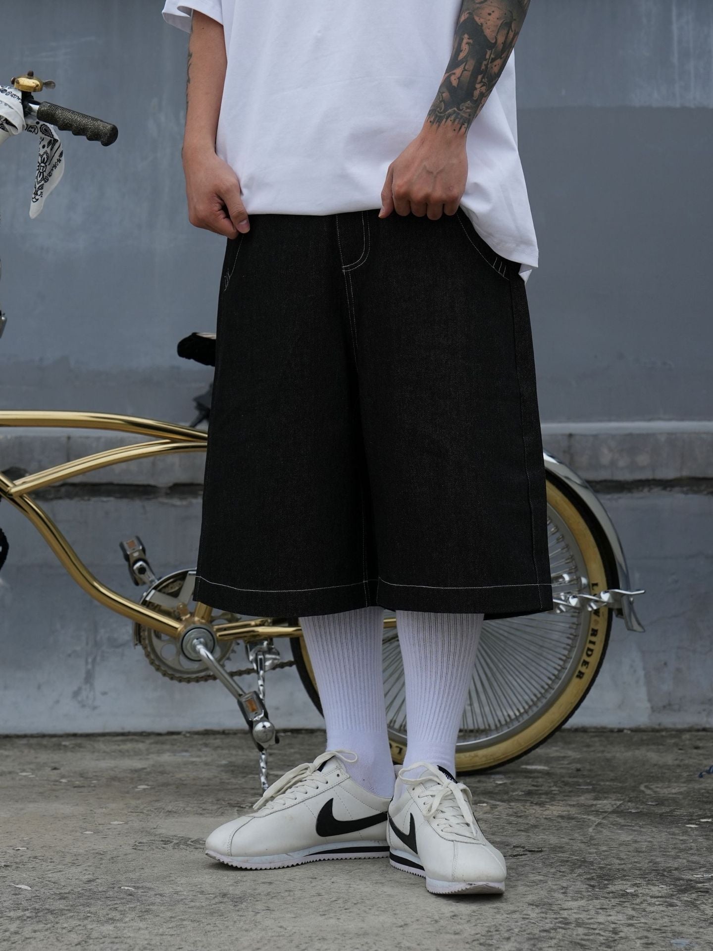 Heavyweight Raw Denim Embroidered Jort