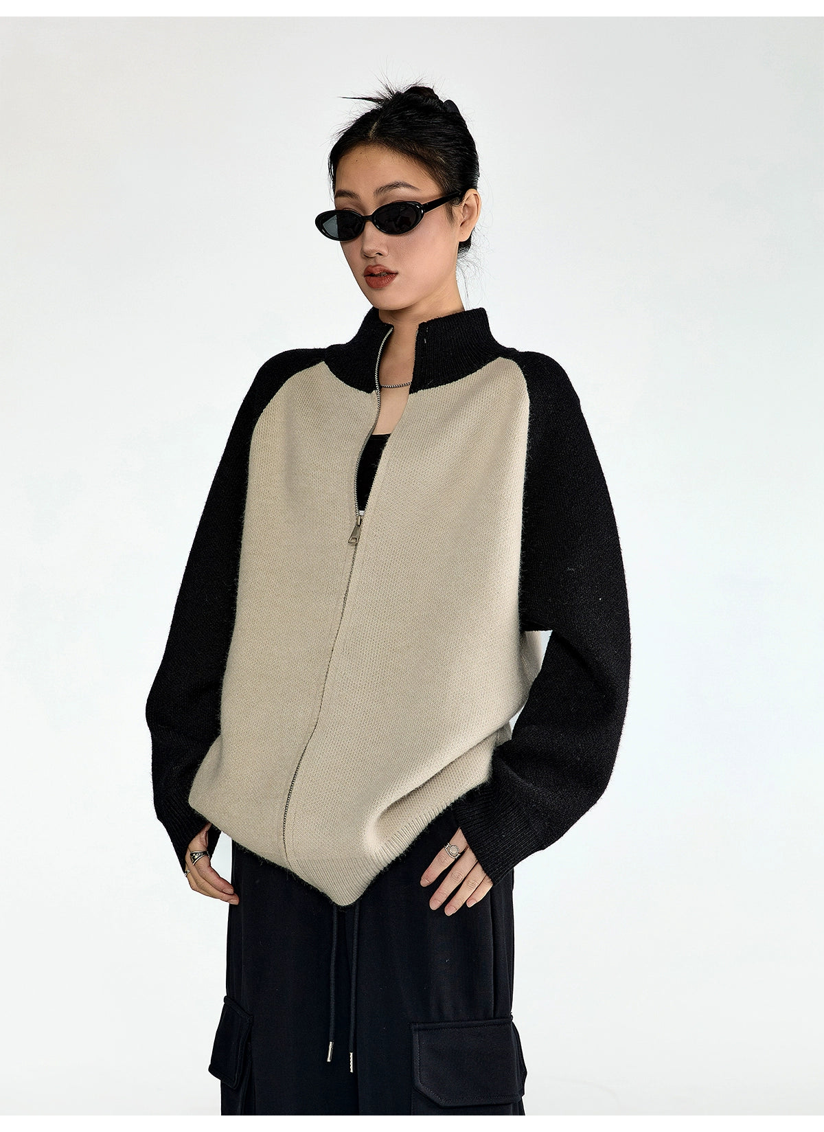 Single Pattern Knitted Cardigan