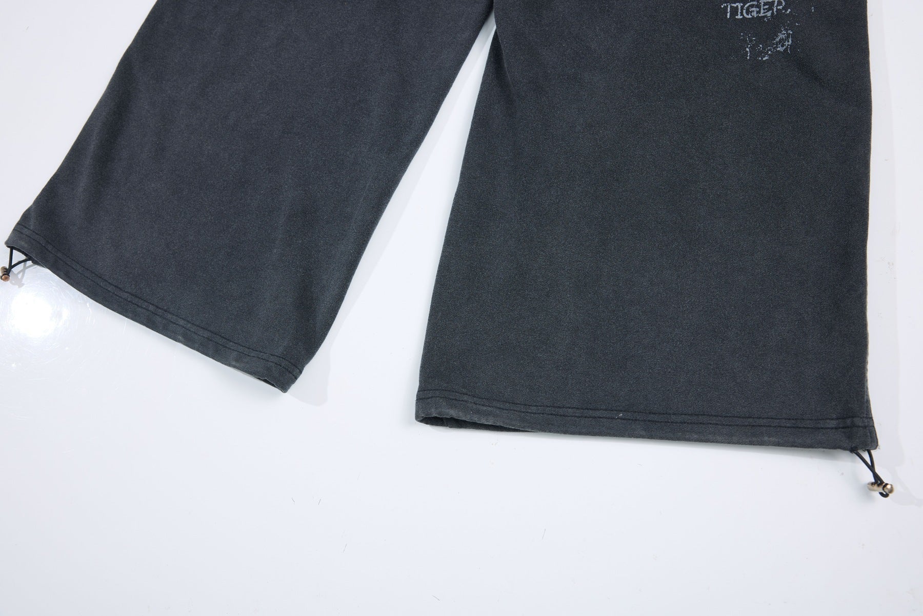 Washed Fade Graphic Wide Leg Sweatpants