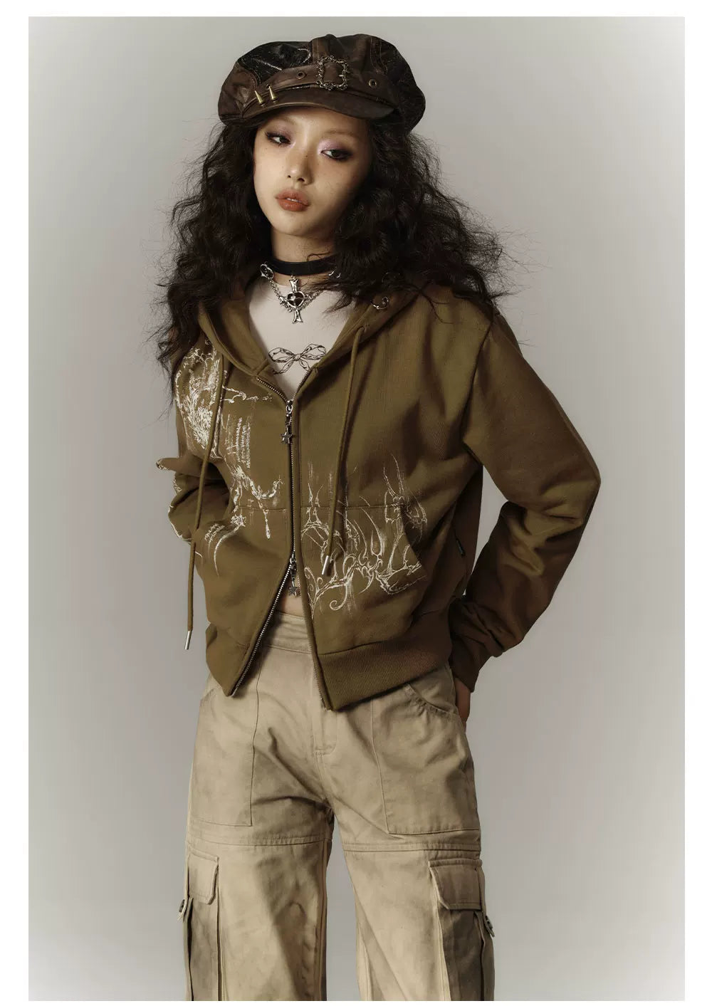 Cropped Graphic Print Zipper Hoodie