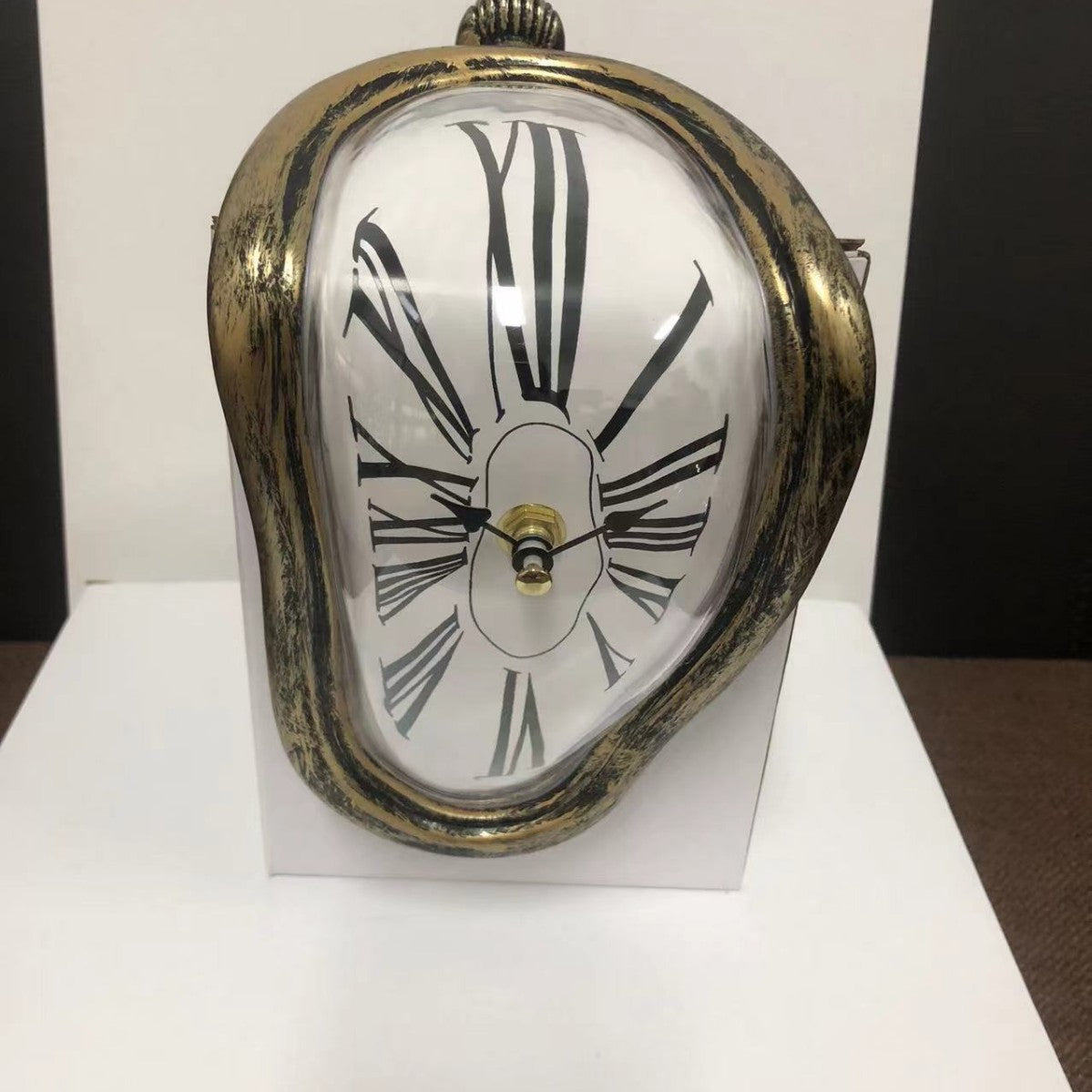 7" - Vintage Gold - Roman numerals