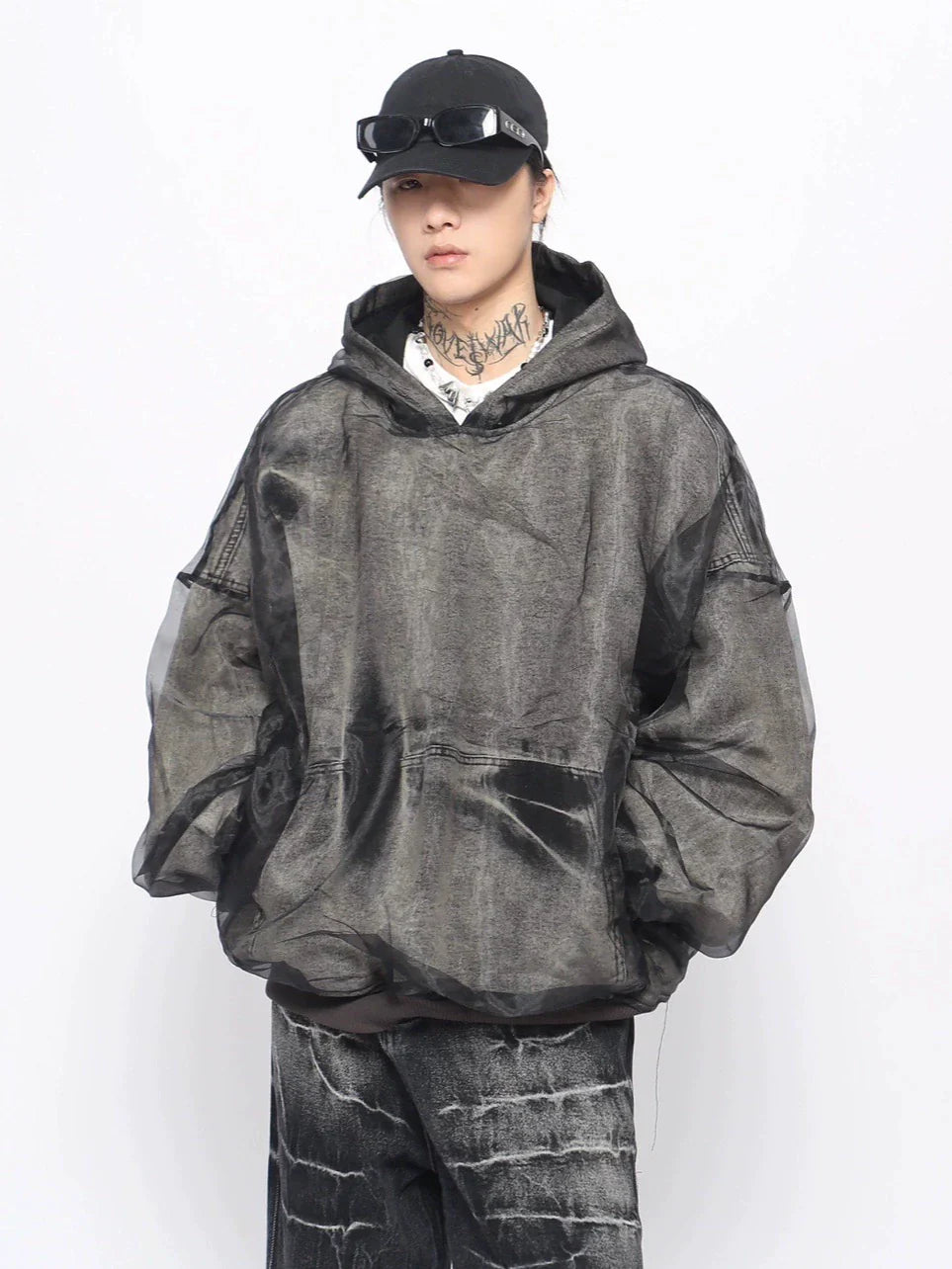 Sudadera vaquera lavada con capas de malla