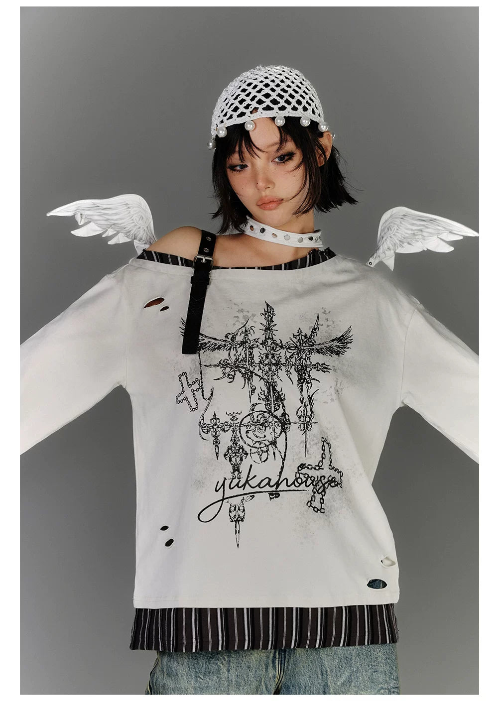 Off-Shoulder Asymmetrical Punk Long Sleeve T-Shirt