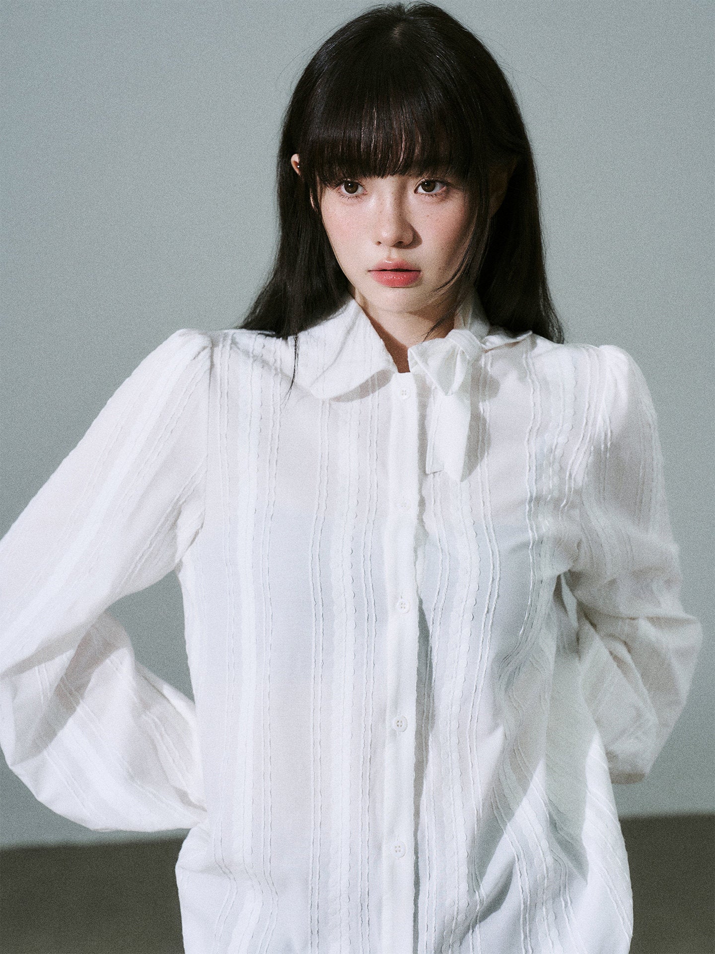 Bow Tie Collar Pleats Detail Blouse