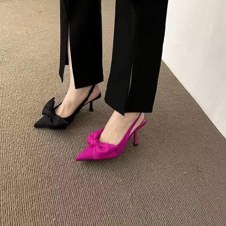 Scarpe con tacco alto e fiori francesi