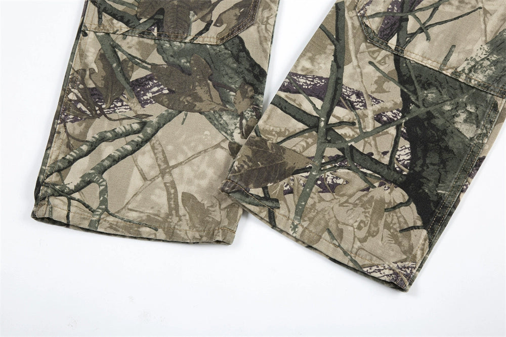 Leaf Camouflage Cargo Pants