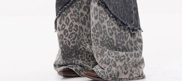 Leopard Print Panel Wide-Leg Jeans