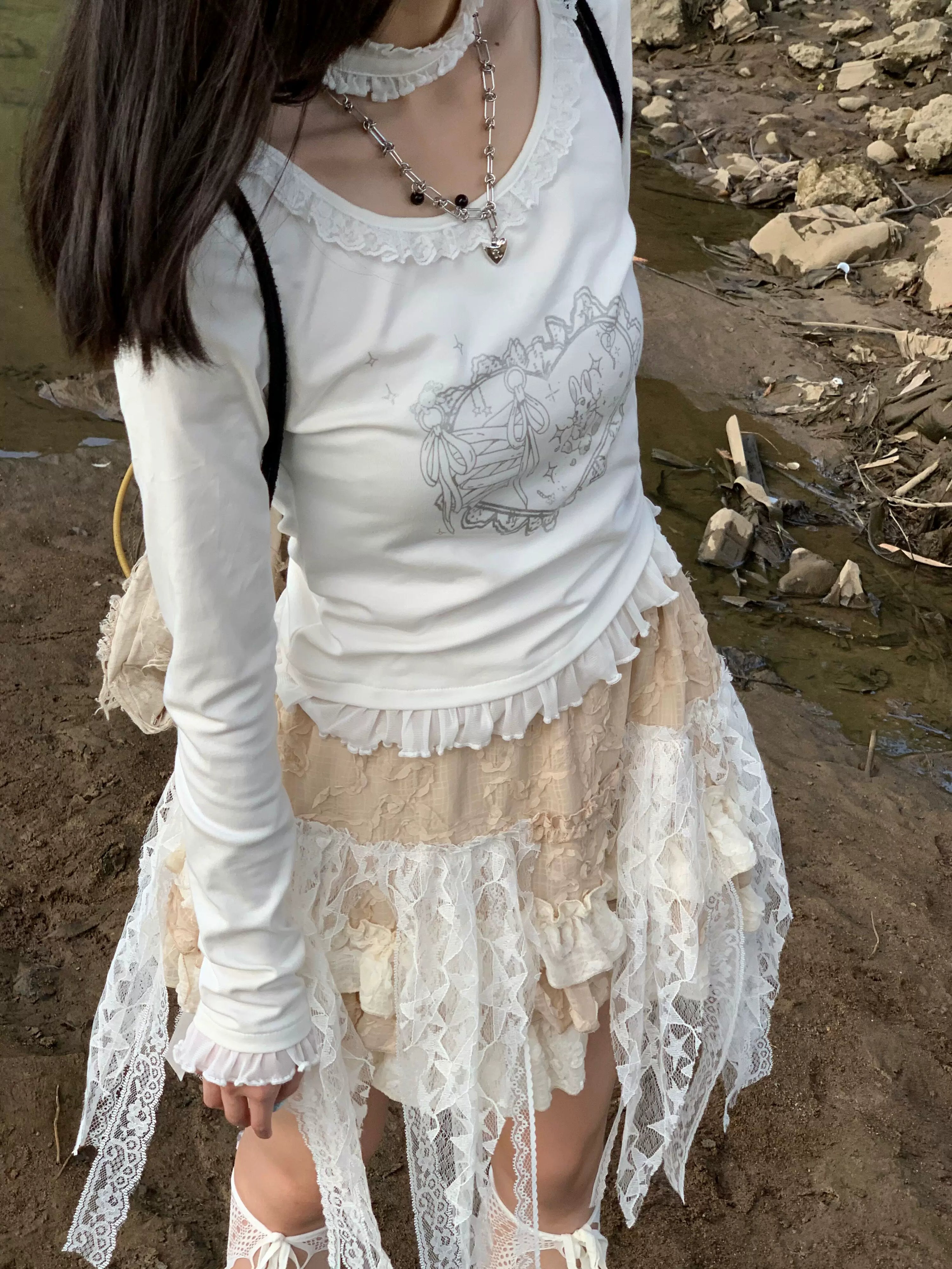 Lace Patchwork Tiered Irregular Short Skirt