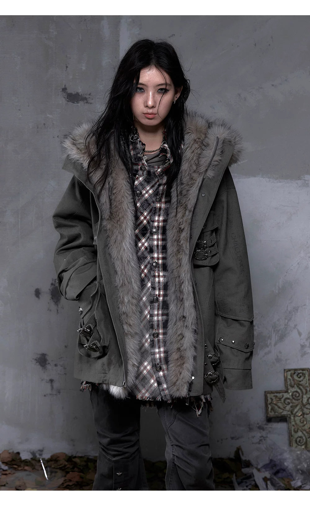 Fake Fur Hooded Multi-Pocket Buckle Detail Jacket