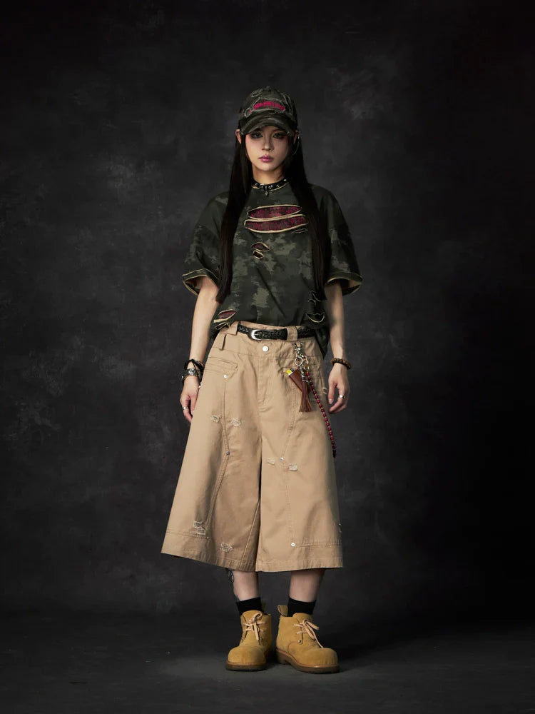 Ripped Design Wide Leg Cargo Short