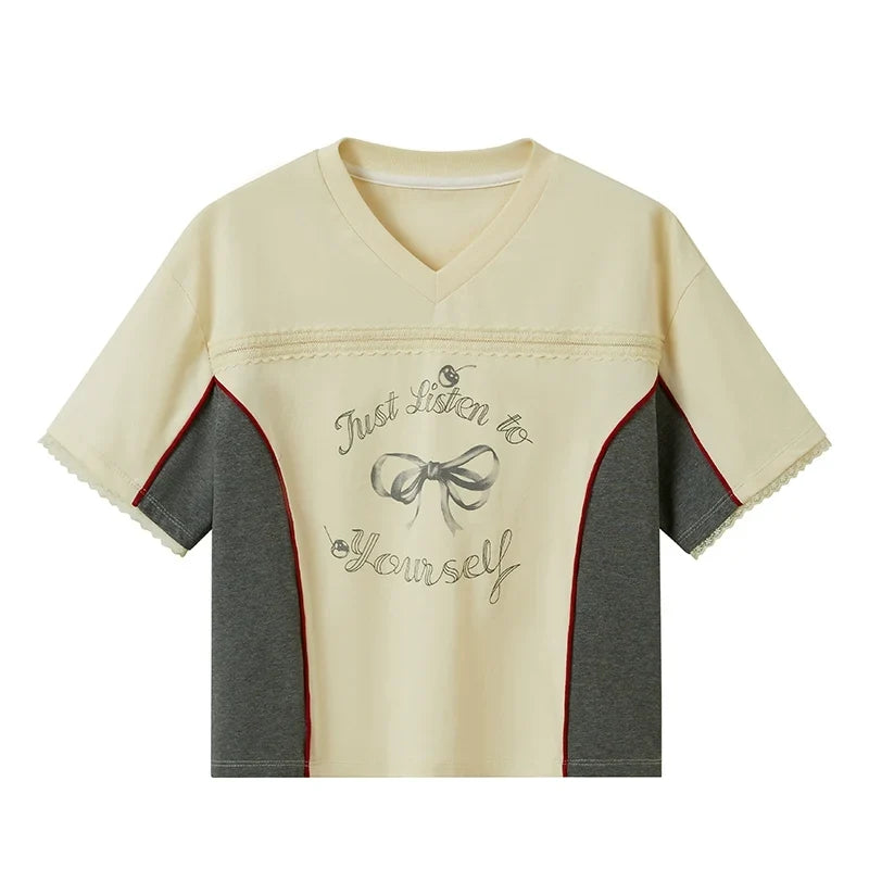 Bow Print V-Neck Short Sleeved T-Shirt