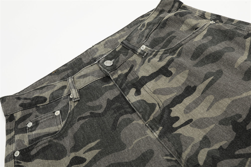 Camouflage Wide-Leg Cargo Jeans