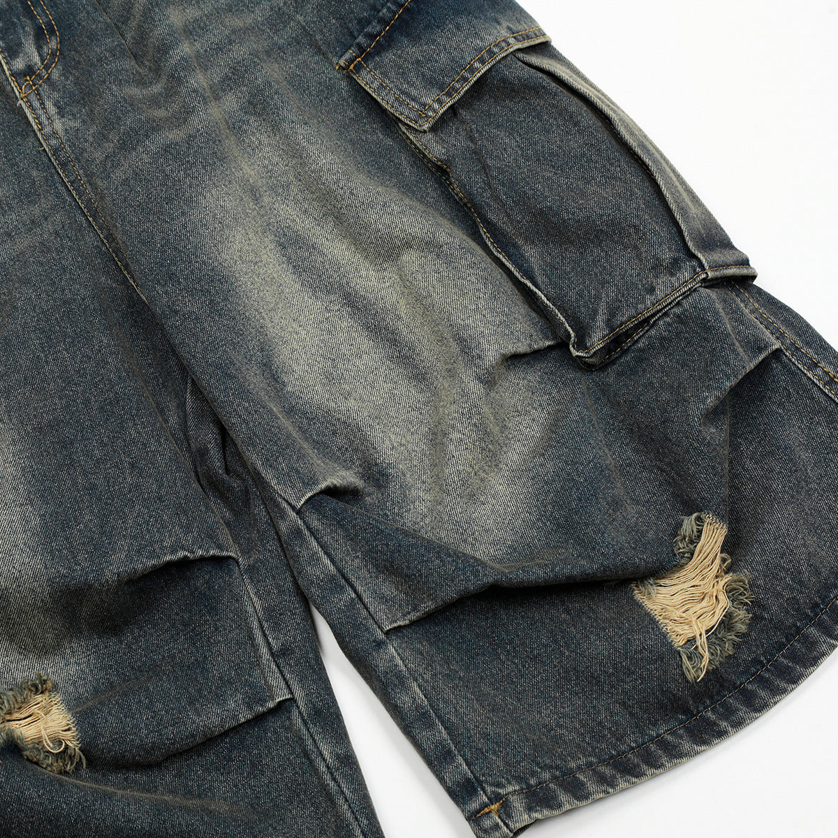 Washed Damage Cargo Pocket Denim Jort