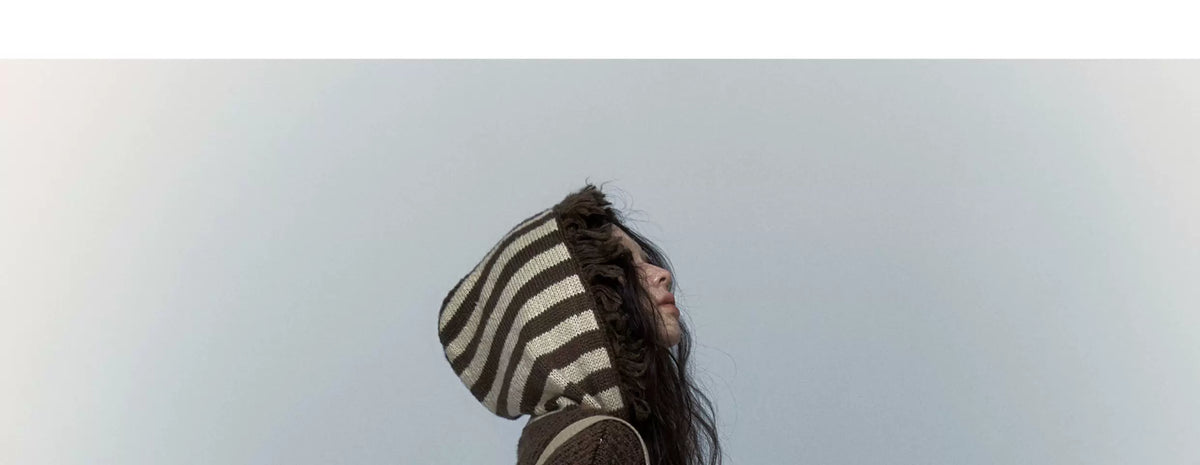 Skull Print Stripe Oversize Knit Hoodie