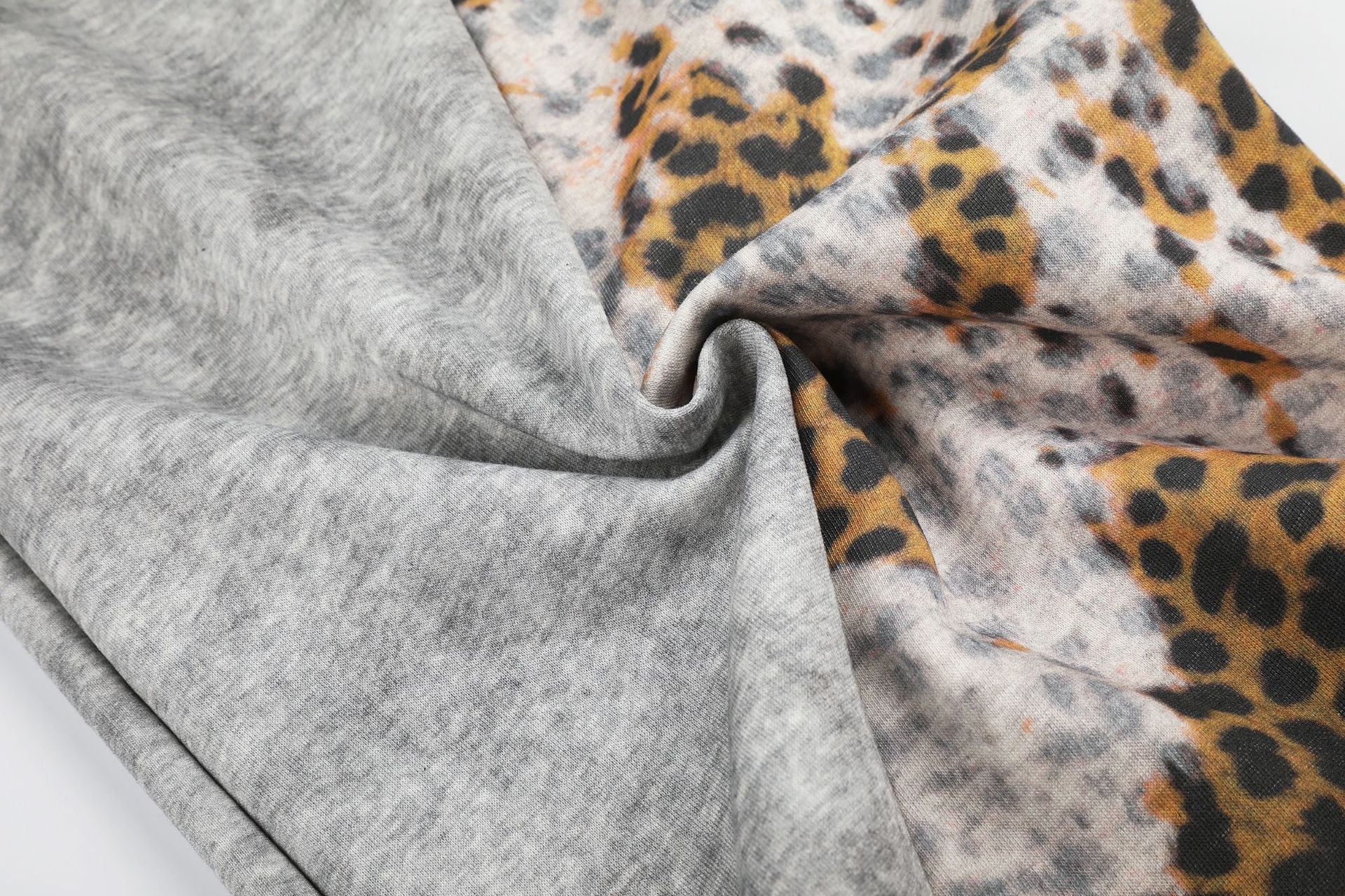 Leopard Print Curved Studs Wide Leg Sweatpants